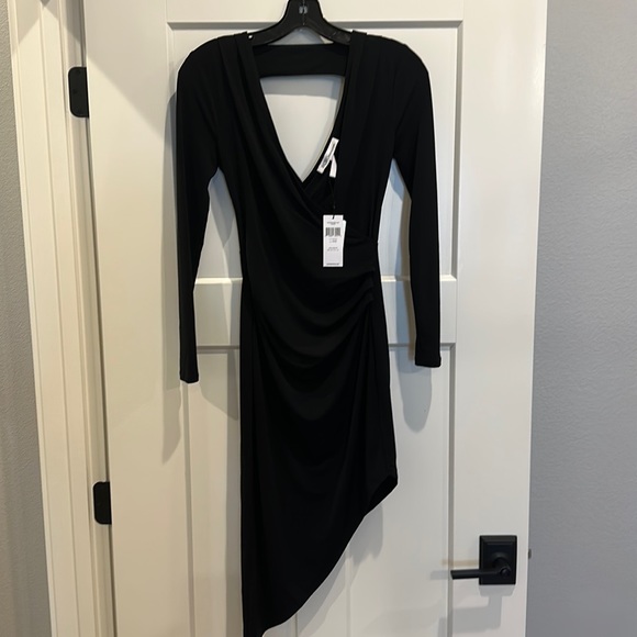 BCBGeneration LBD - Picture 5 of 7